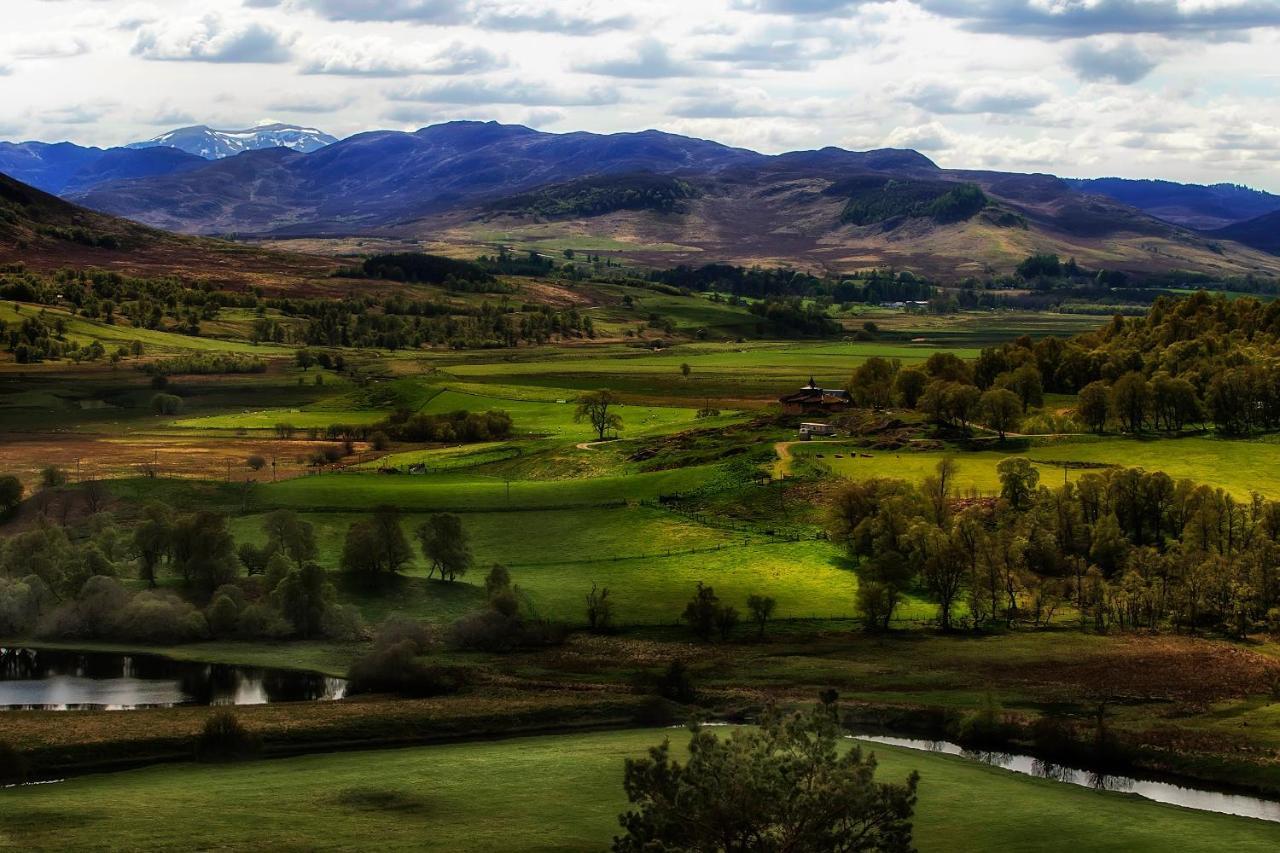 Glentruim And Glamping Pods Campsite